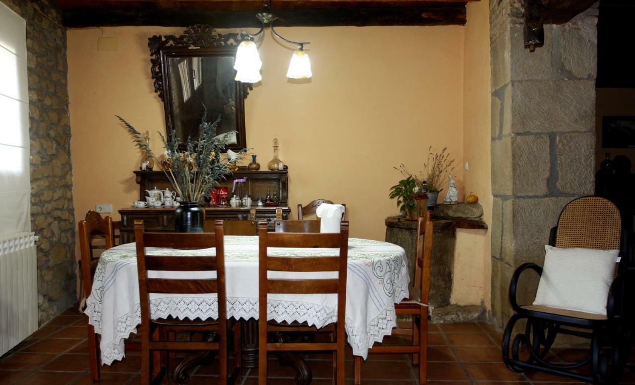 Casa Oliban Guest House Arbaniés Екстериор снимка
