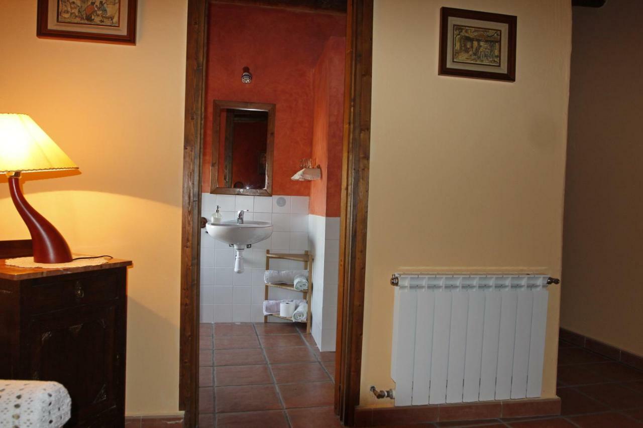 Casa Oliban Guest House Arbaniés Екстериор снимка