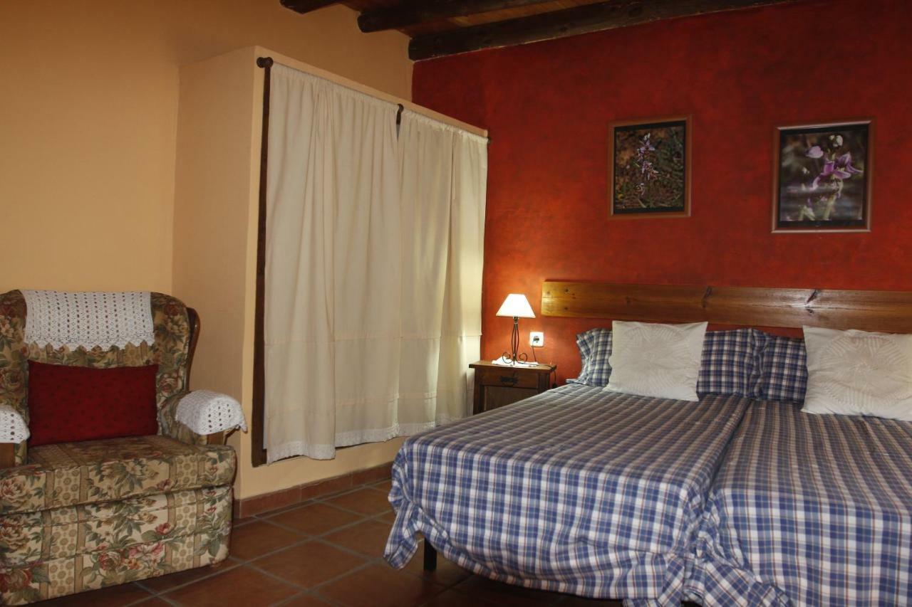 Casa Oliban Guest House Arbaniés Екстериор снимка
