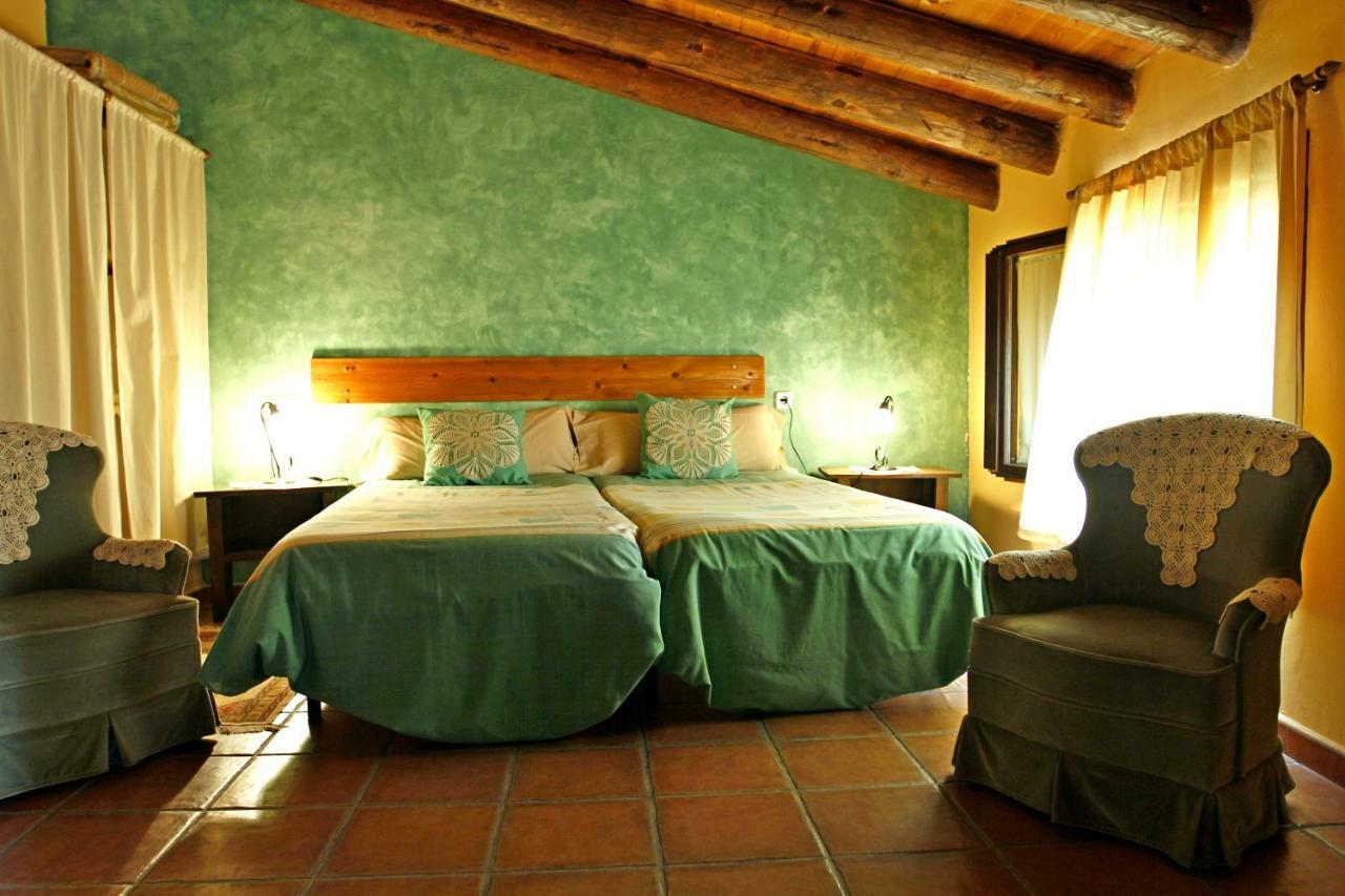 Casa Oliban Guest House Arbaniés Екстериор снимка
